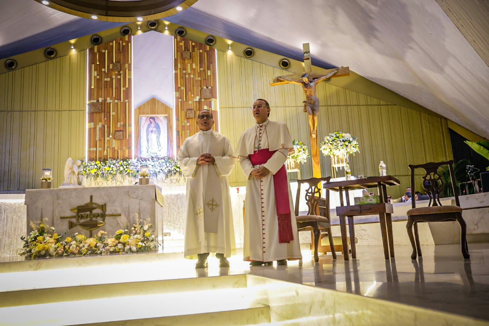 Misa en La Lomita, en Culiacán, con Joseph Spiteri, Nuncio Apostólico en México