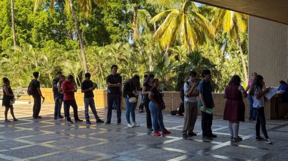 Amplían trámite para la tarjeta de descuento estudiantil; el viernes habrá jornada especial en Palacio de Gobierno, Culiacán