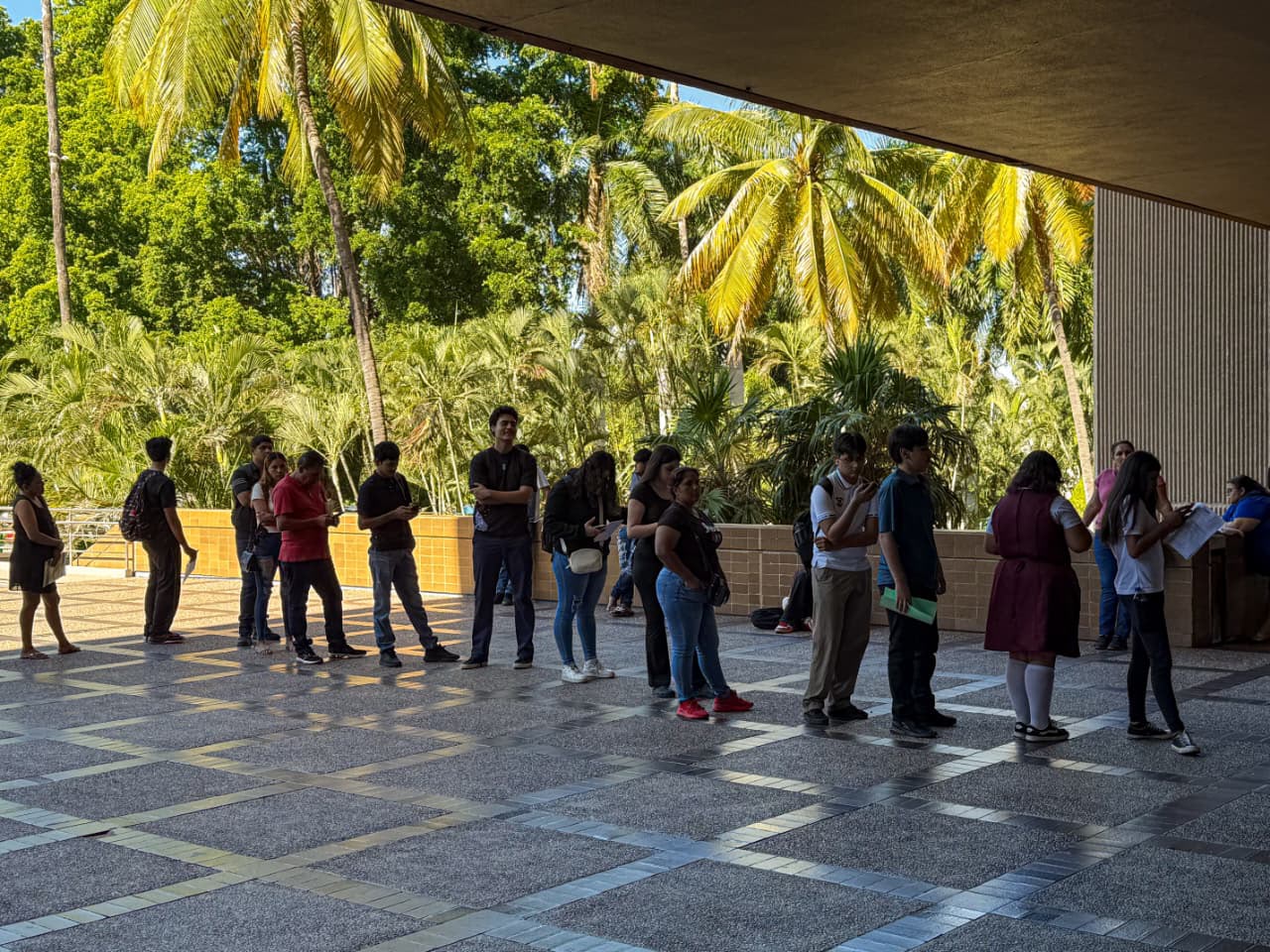 Módulo para solicitar la tarjeta inteligente de identidad estudiantil en Culiacán
