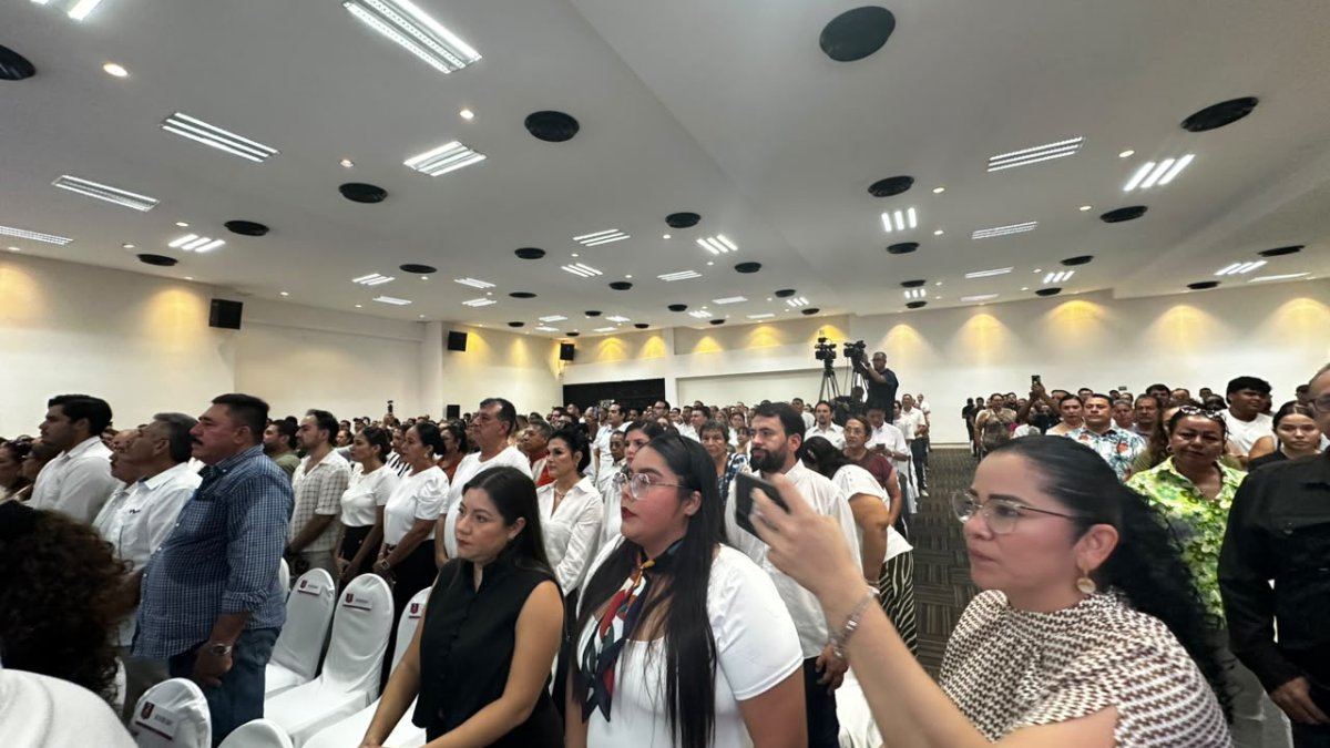 morena presume 27 decretos aprobados y 46 iniciativas en su informe legislativo asisten