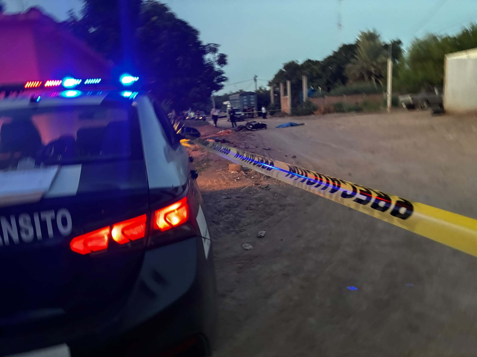 Un motociclista sin vida y uno más lesionado dejan accidente en el ejido 20 de Noviembre