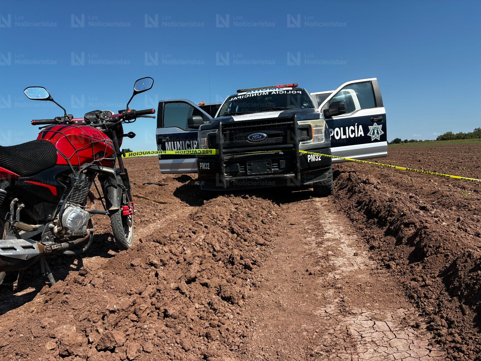 Hombre pierde la vida tras caer de un caballo en Ohuira, Ahome