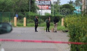 Mujer es localizada sin vida y con aparentes signos de violencia en La Marina, Mazatlán