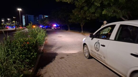 Hallan a mujer sin vida y envuelta en una tela en Marina Mazatlán, Sinaloa