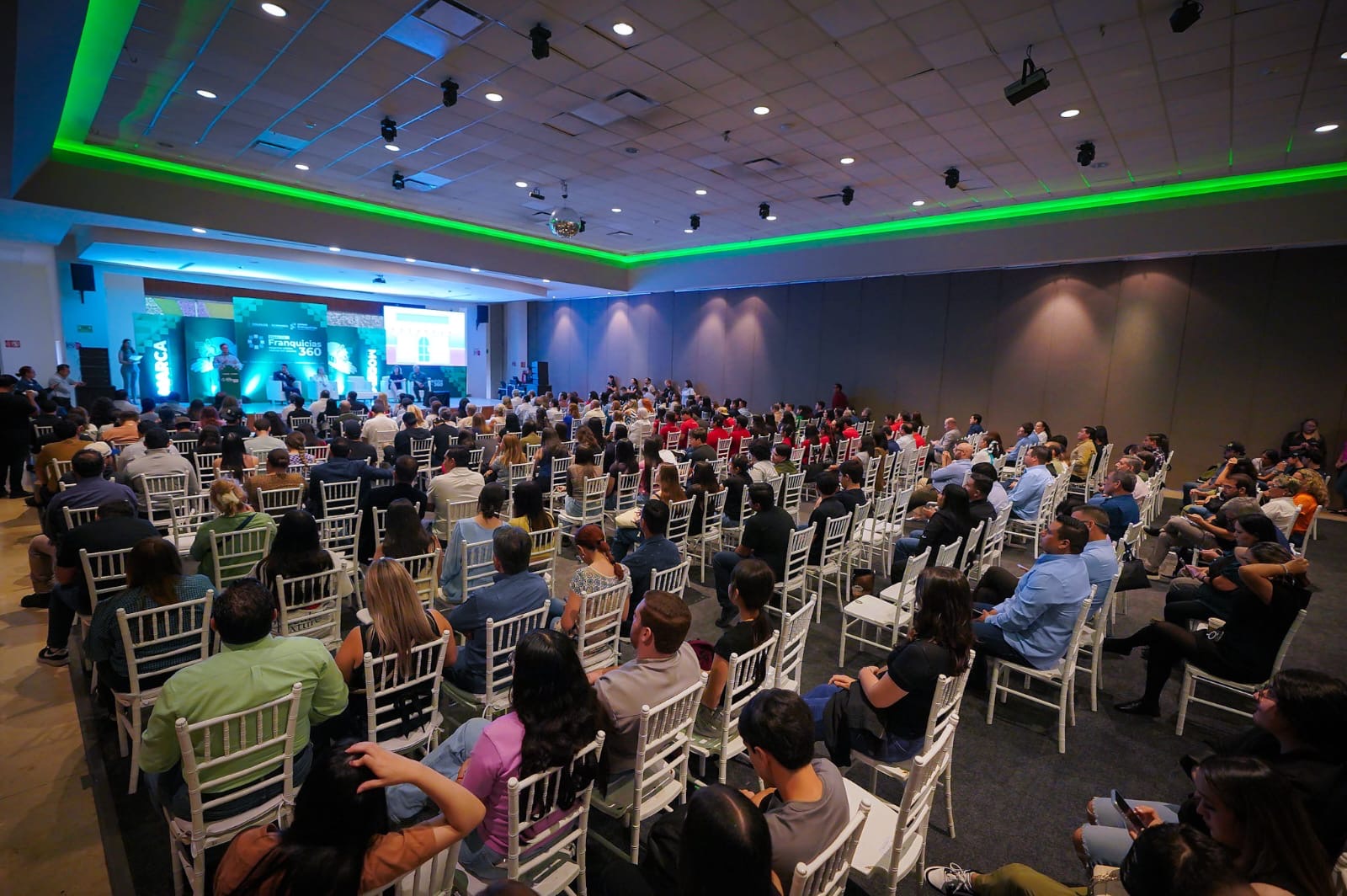 Negocios beneficiados con el programa Franquicias 360 en Sinaloa
