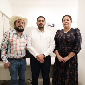 Se coloca en sus oficinas de Agricultura como subsecretaria Karla Marlén García Villela