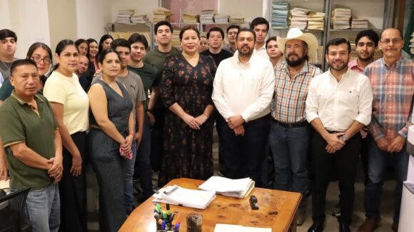 Se coloca en sus oficinas de Agricultura como subsecretaria Karla Marlén García Villela