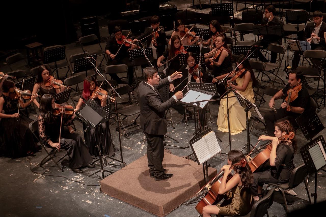 Orquestas y coros hacen vibrar Mazatlán