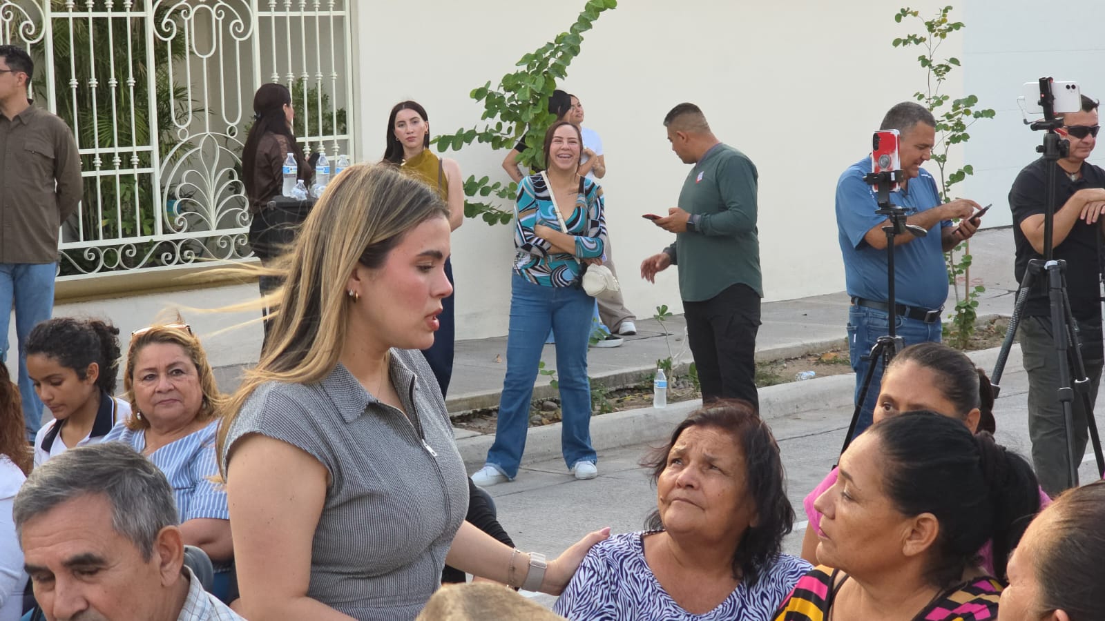 Avanza la pavimentación en Culiacán: Entregan 7 calles más y la inversión supera los 50 mdp en la Buenos Aires