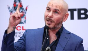 Pitbull regresa a México con conciertos en febrero de 2027
