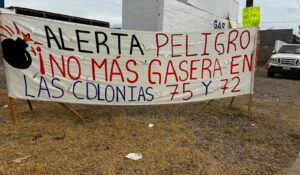 Mantienen vecinos plantón contra gasera en Los Mochis; exigen reubicación por temor a nuevas fugas