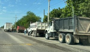 Se levantan transportistas del norte de Sinaloa; Sedena accede a trabajar en obra de tecnificación del Distrito 075