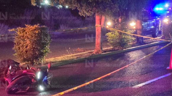 Policía estatal derrapa en su motocicleta y muere frente al Aeropuerto Internacional de Culiacán, Sinaloa