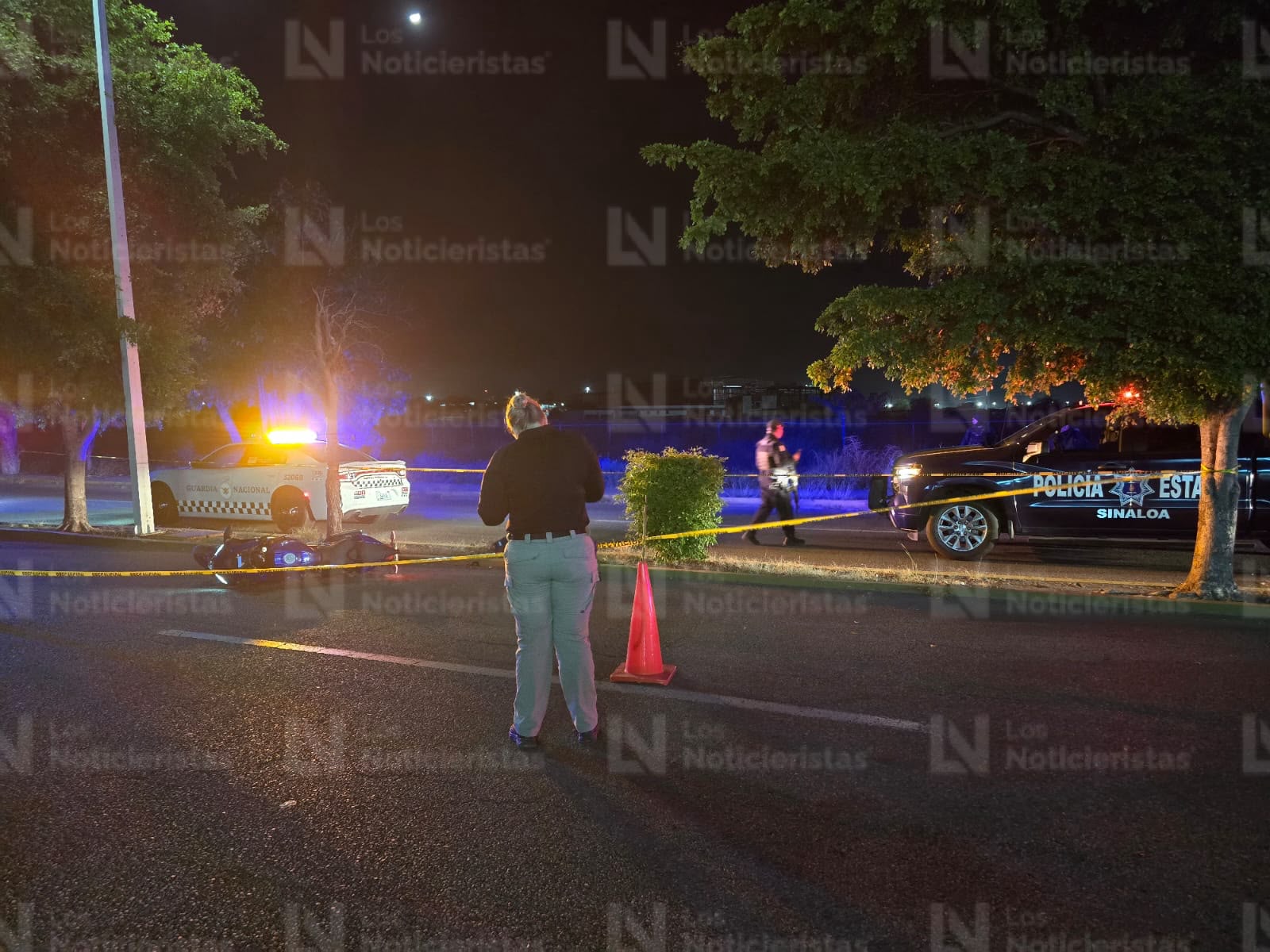 Policía fallece tras derrapar en su moto en el Aeropuerto Internacional de Culiacán
