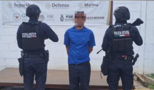 Policías Estatales detienen a hombre con orden de aprehensión vigente en Bellavista, en Culiacán, Sinaloa