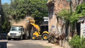 por segunda ocasion se derrumba parte de una casona en culiacan dompe
