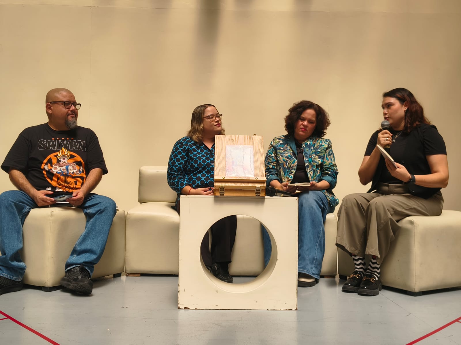 Presentación del libro "Imagina qué sueña el cielo" en Mazatlán