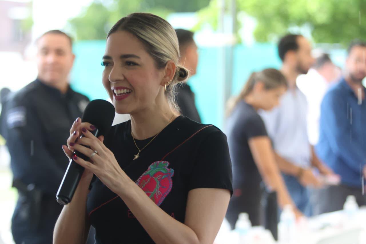 Programa Contigo Mazatlán llega a Villas del Rey