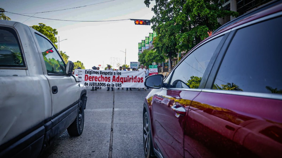 protesta jubilados y pensionados de la uas derechos