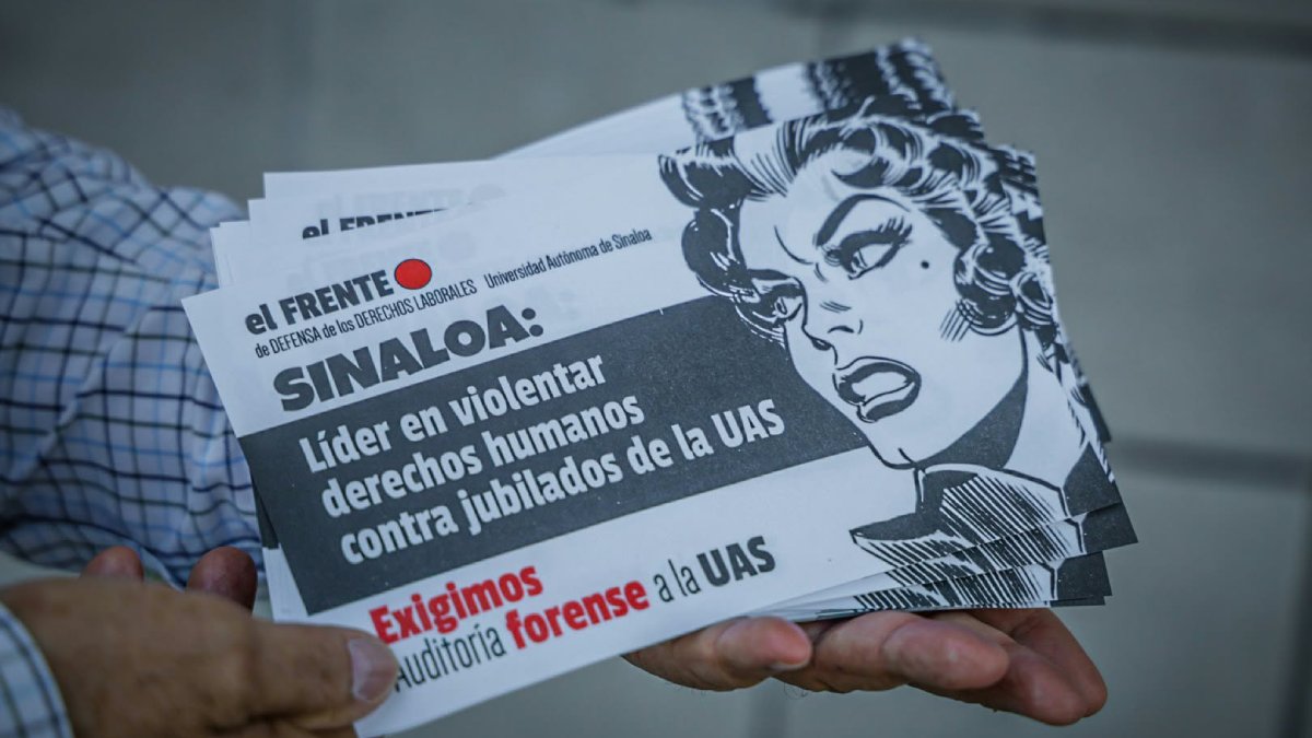 protesta jubilados y pensionados de la uas frente