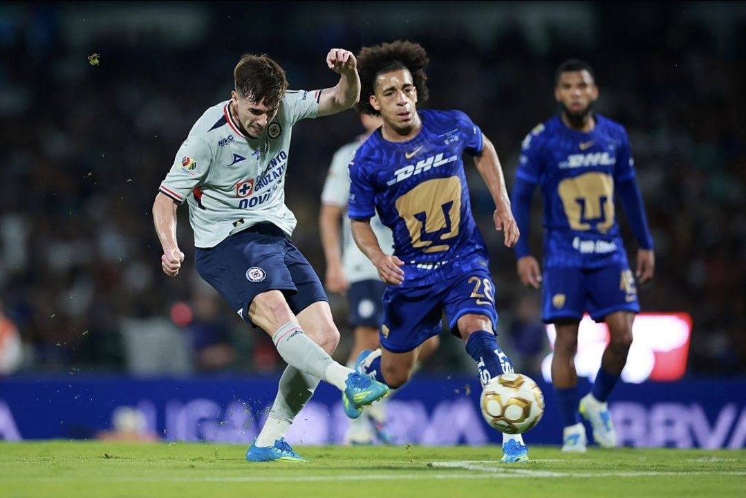 Pumas y Cruz Azul