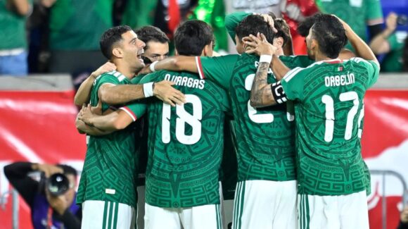 Rafa Márquez busca su primer triunfo como DT enfrentando a Estados Unidos este sábado