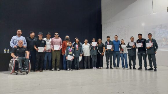 Reconocen a paratletas de Salvador Alvarado, Sinaloa, por destacar en competencias estatales y nacionales