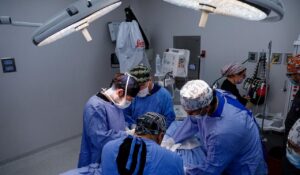DIF Sinaloa brinda reconstrucción mamaria gratuita a 17 mujeres en la jornada 12 de “Recuperando Sonrisas”
