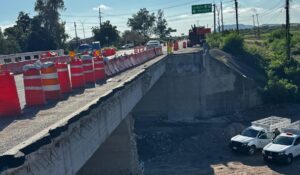 Rehabilitación del puente Alemania en Pericos, Sinaloa, podría concluir el 15 de diciembre; avanzan en su demolición