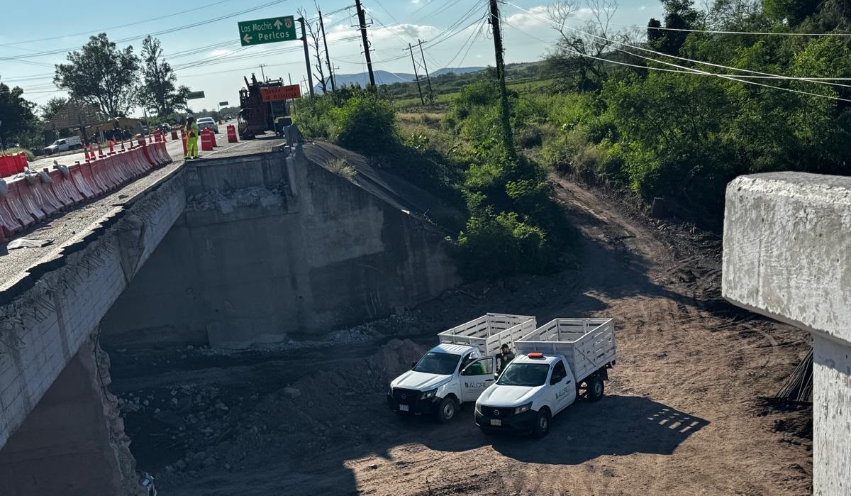 Rehabilitan puente Alemania, en Pericos, Mocorito