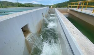 Se registran rayos y apagones en Mazatlán, Sinaloa, pero CFE revive los sistemas de bombeo de agua tras impacto eléctrico