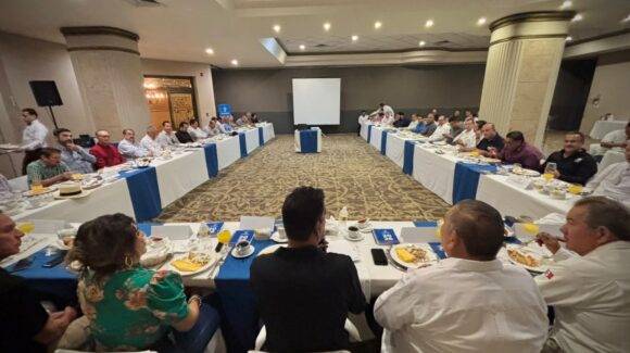 Gobierno de Sinaloa busca participación incluyente de constructoras en obra pública