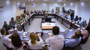 reunion de gobernador con comparmex mochis junta