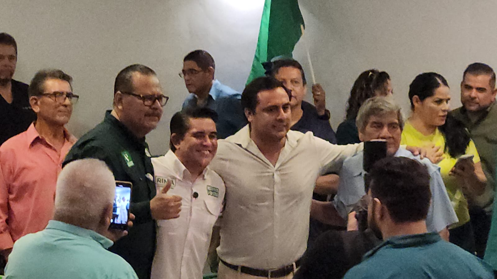 Ricardo Madrid Pérez junto con José Domingo Vázquez sostuvieron este sábado una asamblea con la militancia y simpatizantes del Partido Verde Ecologista de México en Ahome