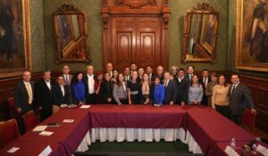 Graciela Domínguez participa con Sheinbaum y gobernadores en reunión nacional para revisar avances del IMSS-Bienestar