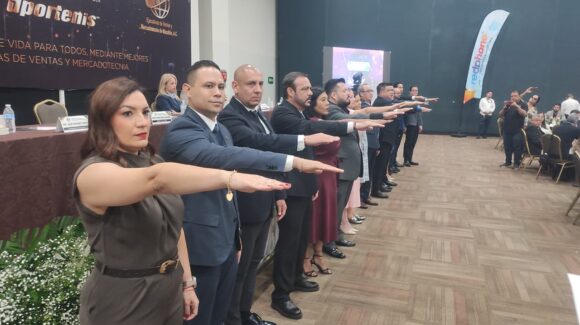 Rinde protesta el nuevo Consejo Directivo de Ejecutivos de Ventas y Mercadotecnia de Mazatlán, Sinaloa, en su 62 aniversario