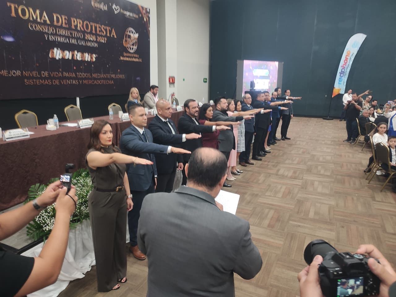 Rinde protesta nuevo Consejo Directivo de Ejecutivos de Venta y Mercadotecnia en Mazatlán