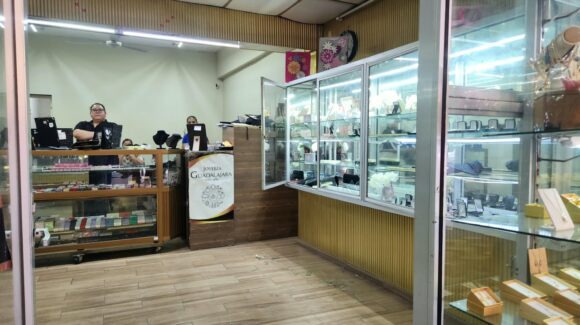 Tras robo a joyería, refuerza Canaco Guasave llamado a comerciantes para cuidarse en temporada alta