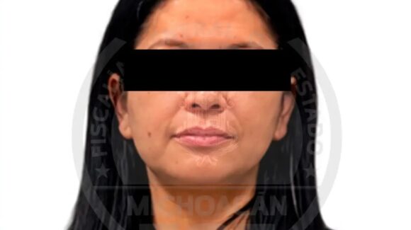 Arrestan a secretaria de Bienestar de Uruapan, por posible ‘encubrimiento’ en el caso del homicidio de Carlos Manzo