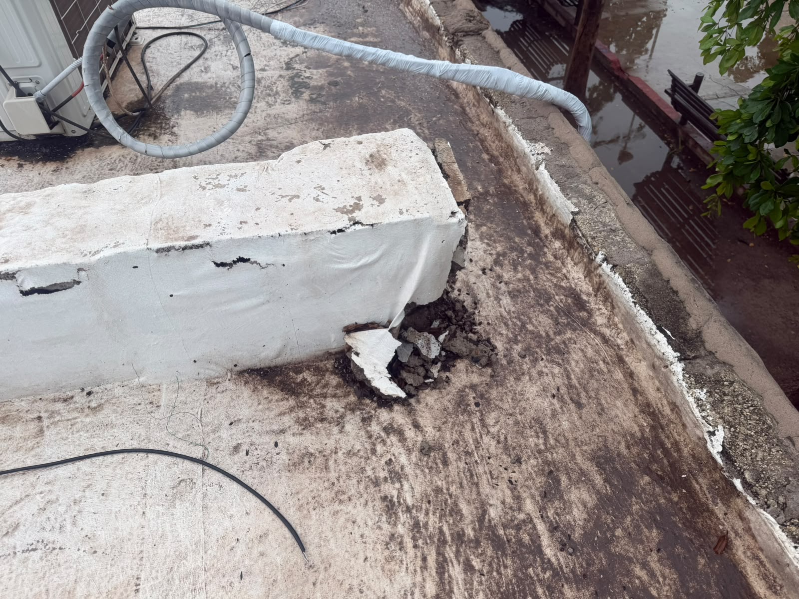 Se desprende enjarre de aulas de la ESFI, en Guasave