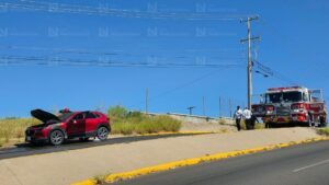 se incendia camioneta sobre la mexico 68 de culiacan calle