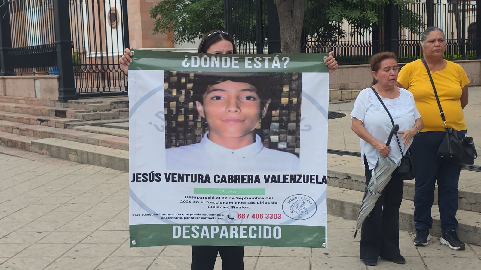 Se manifiestan por la desaparición de Jesús Venturas en las letras de Culiacán