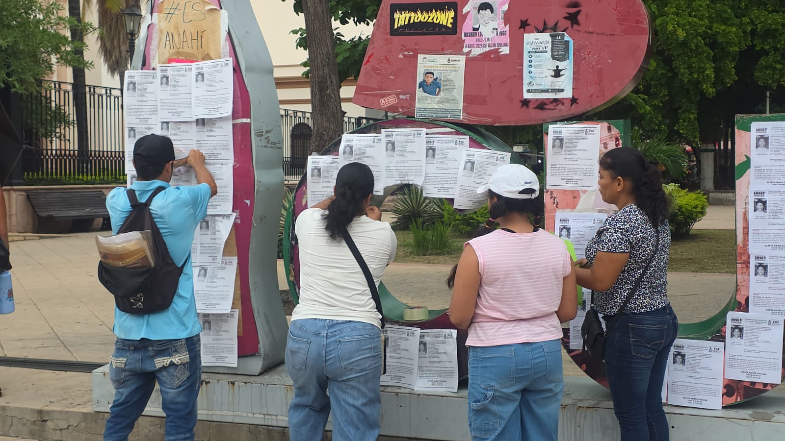 Se manifiestan por la desaparición de Jesús Venturas en las letras de Culiacán