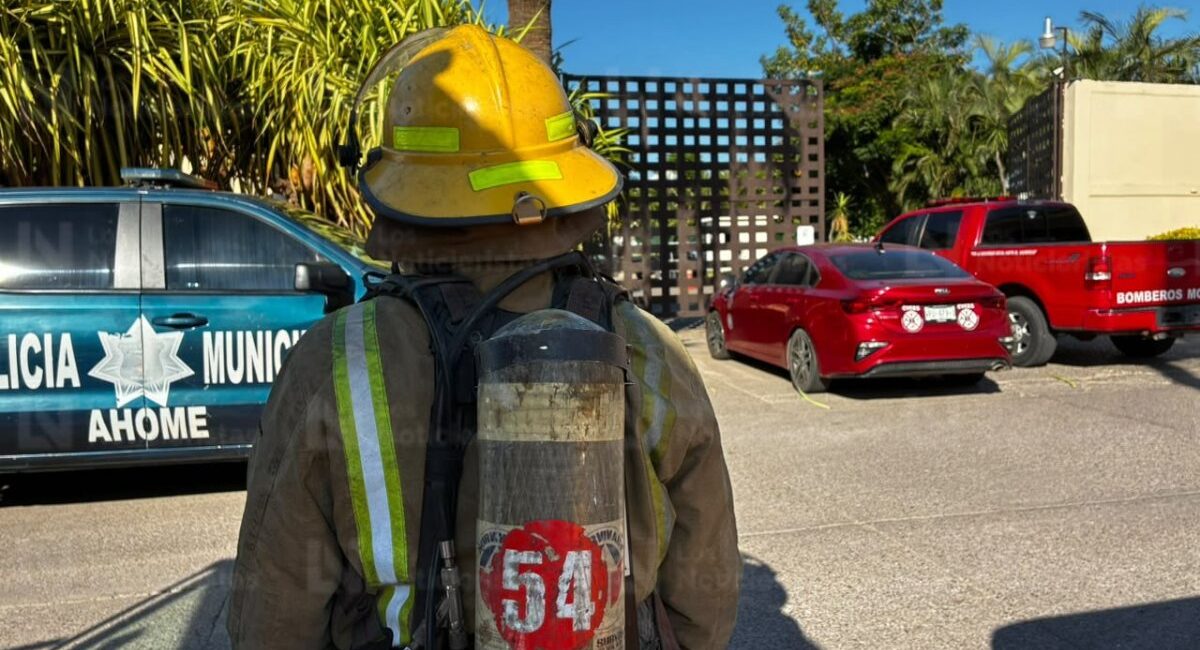 Se registra incendio en el Country Club de Los Mochis, Sinaloa