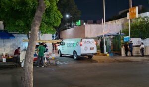 Muere mujer que resultó herida de bala junto con dos hombres tras ataque en taquería de Lomas del Sol, Culiacán, Sinaloa