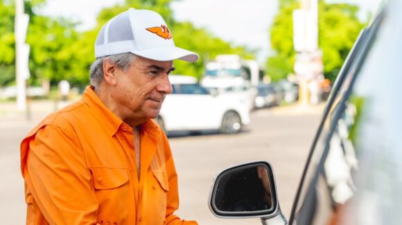 Sergio ‘Pío’ Esquer llama a ciudadanos a defender el voto para una elección limpia en 2027 en Sinaloa