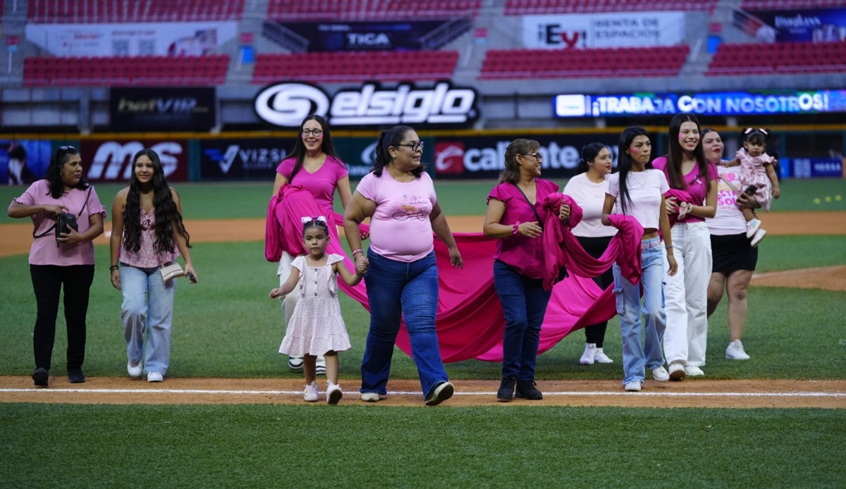 Realiza Venados de Mazatlán su Serie Rosa