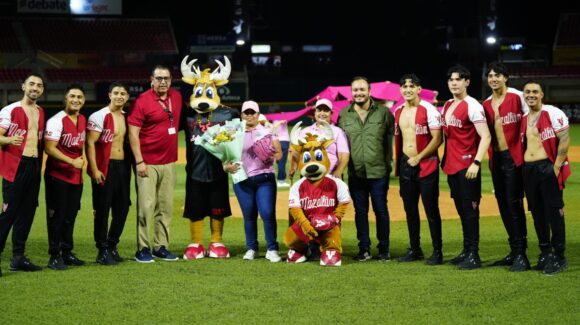 Venados pinta de rosa el Teodoro Mariscal de Mazatlán, Sinaloa y llama a unirse al ‘Tapatón’ en favor de niñas y niños con cáncer
