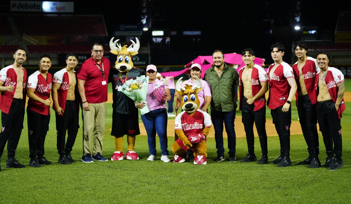 Realiza Venados de Mazatlán su Serie Rosa