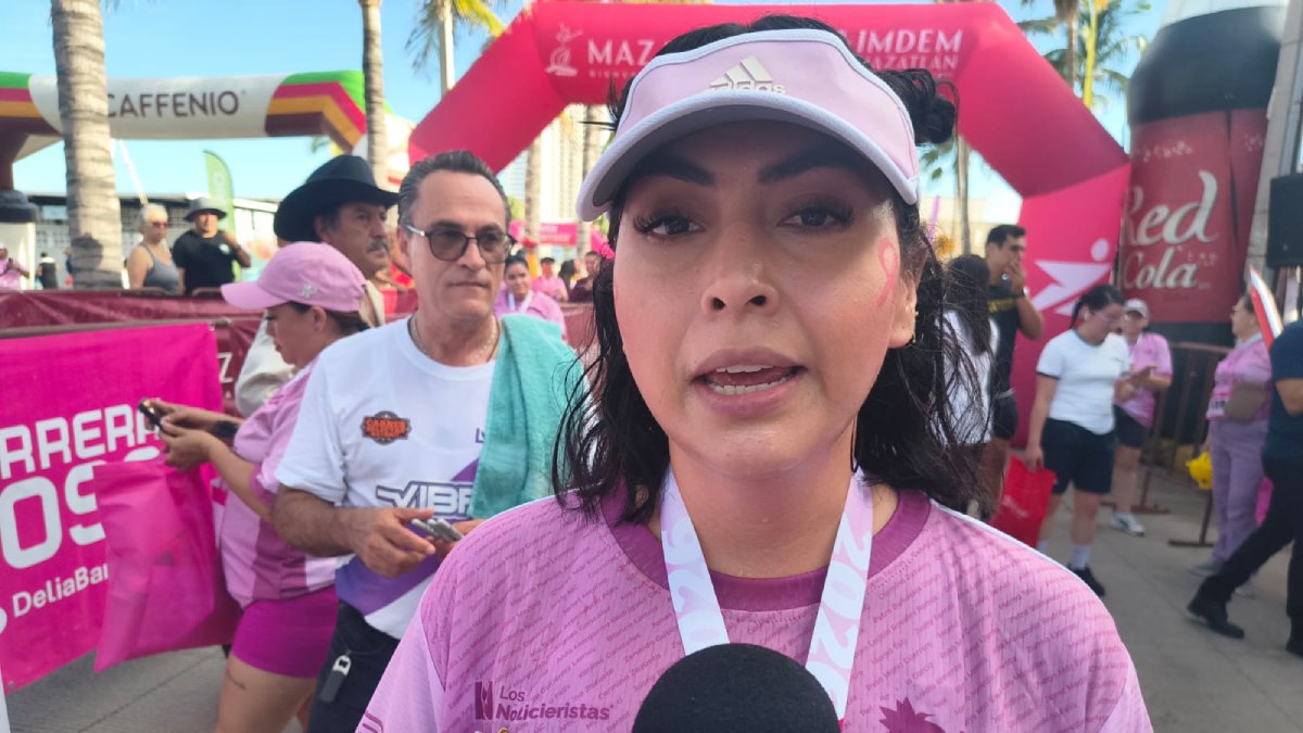 sheila romano en carrera rosa mazatlan